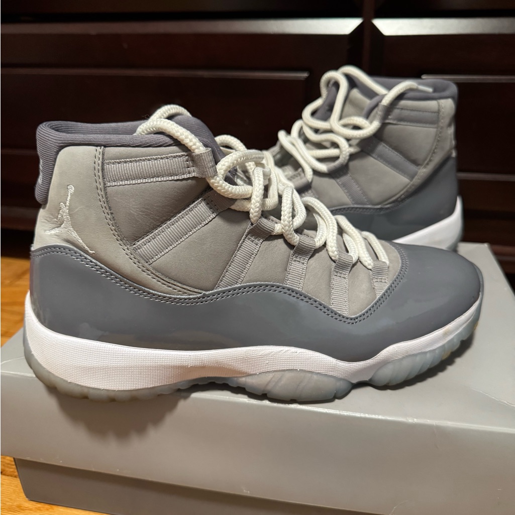 Jordan Air Jordan 11 Retro In Gray And White